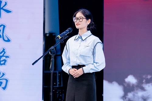 Betway必威西汉姆联肖敏演讲.jpg