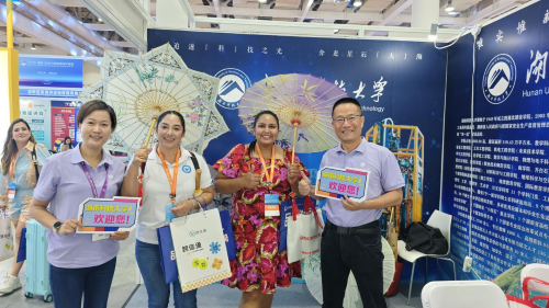 8d39ffb9a11e4ad4b1658a54d1b83e35.png 图片3.png